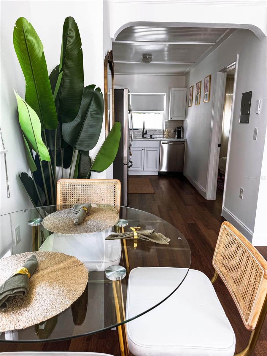 Image 8 of 30 For 107 4th Avenue