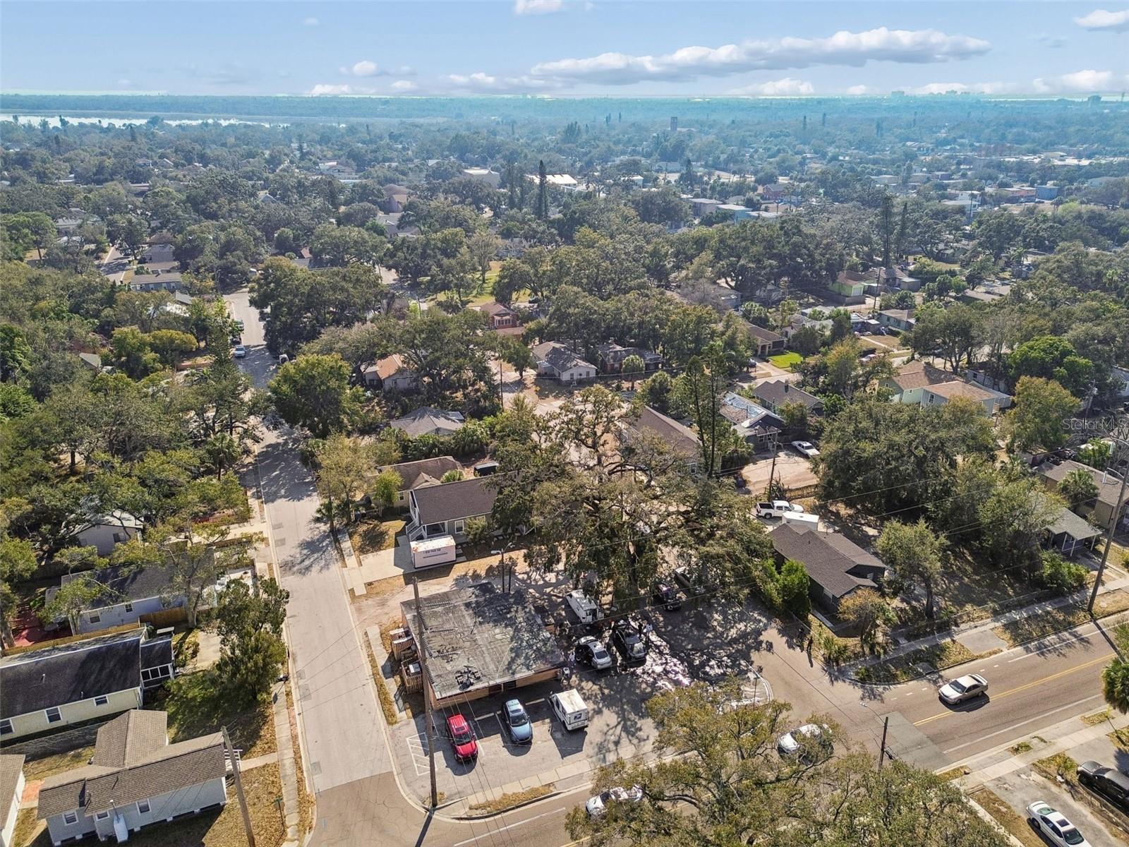 Image 18 of 22 For 1664 15th Avenue S