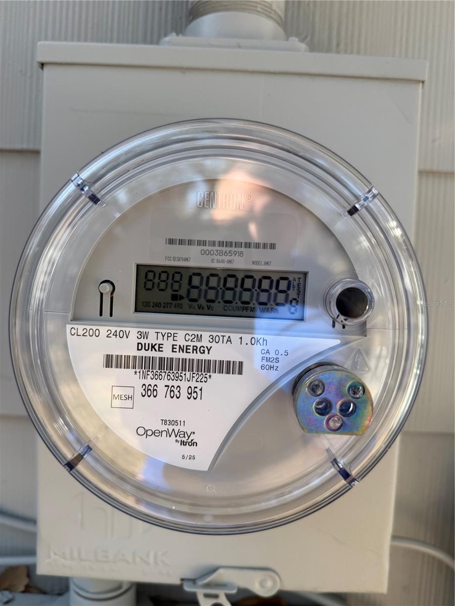 Image 17 of 17 For 2332 Grove Street S