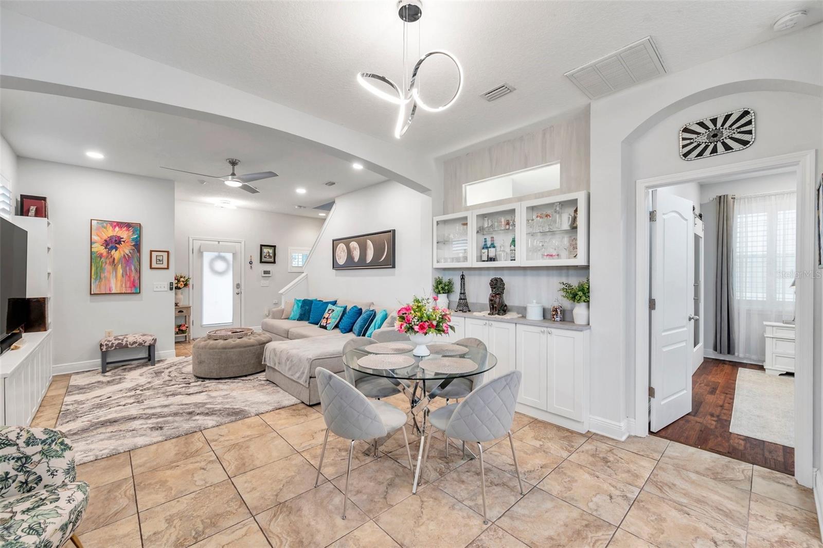 Image 13 of 67 For 2602 Nassau Street