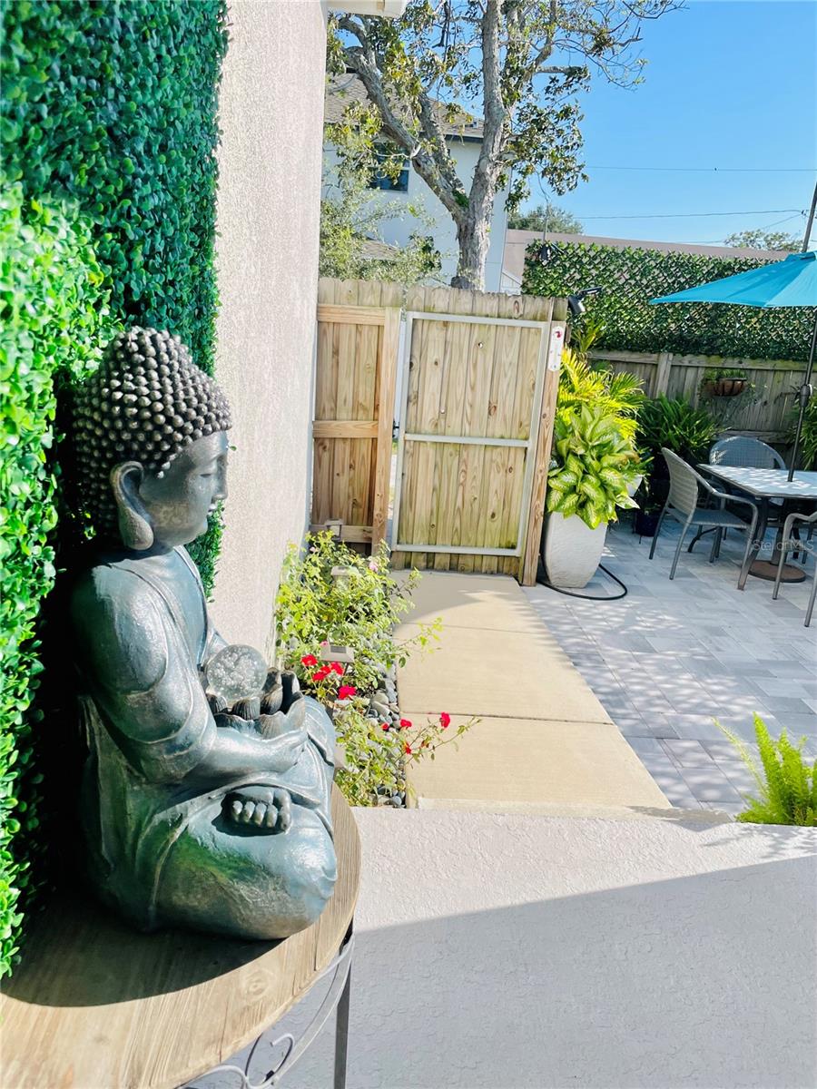 Image 57 of 67 For 2602 Nassau Street