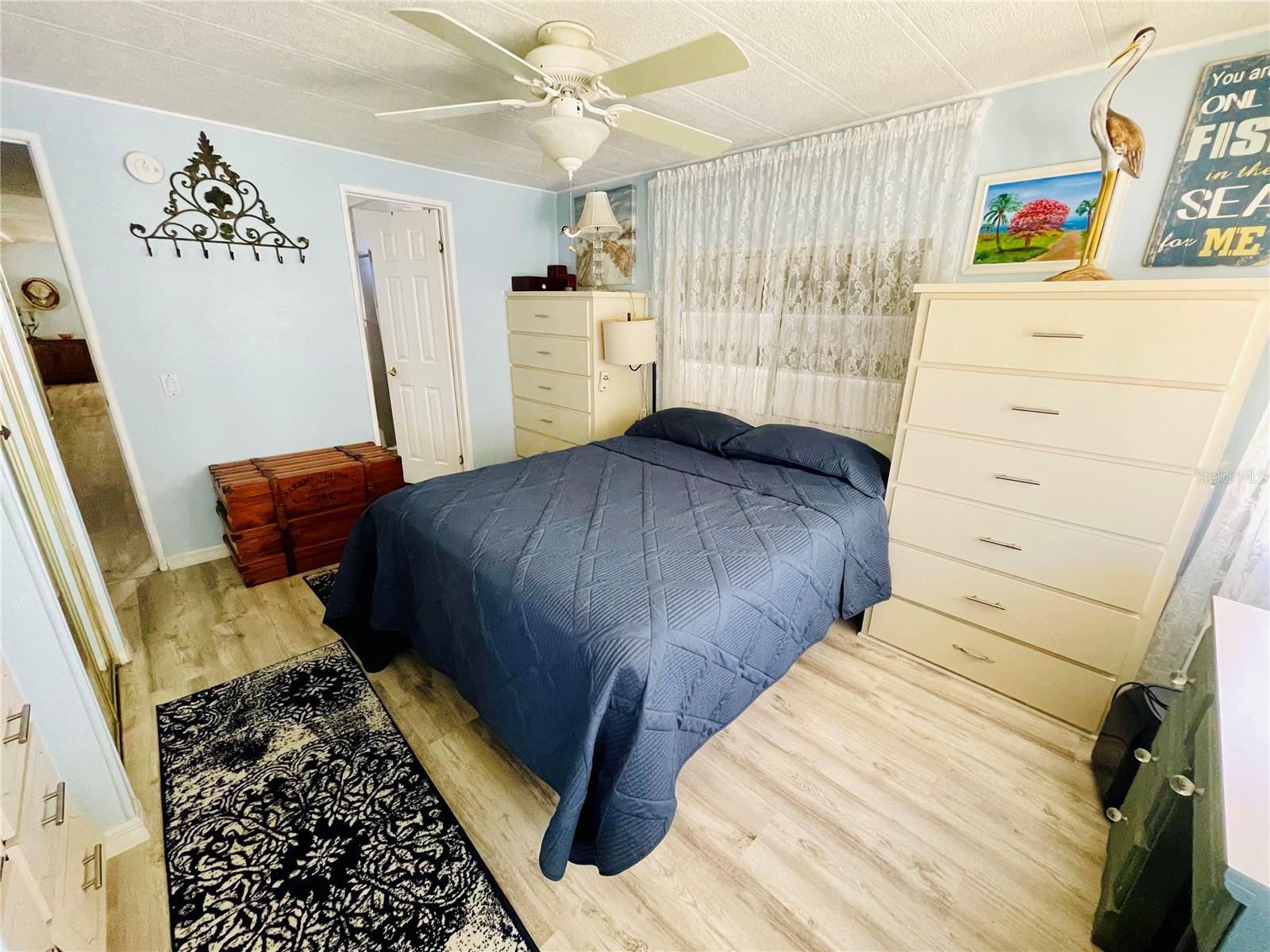 Image 16 of 31 For 105 Pinebark Drive