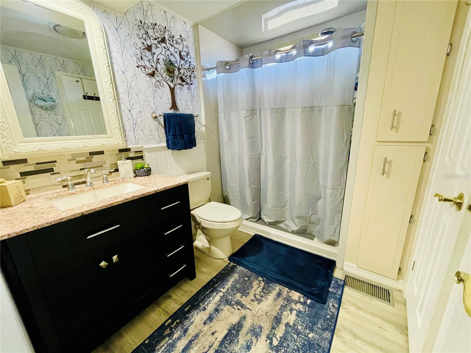 Image 17 of 31 For 105 Pinebark Drive