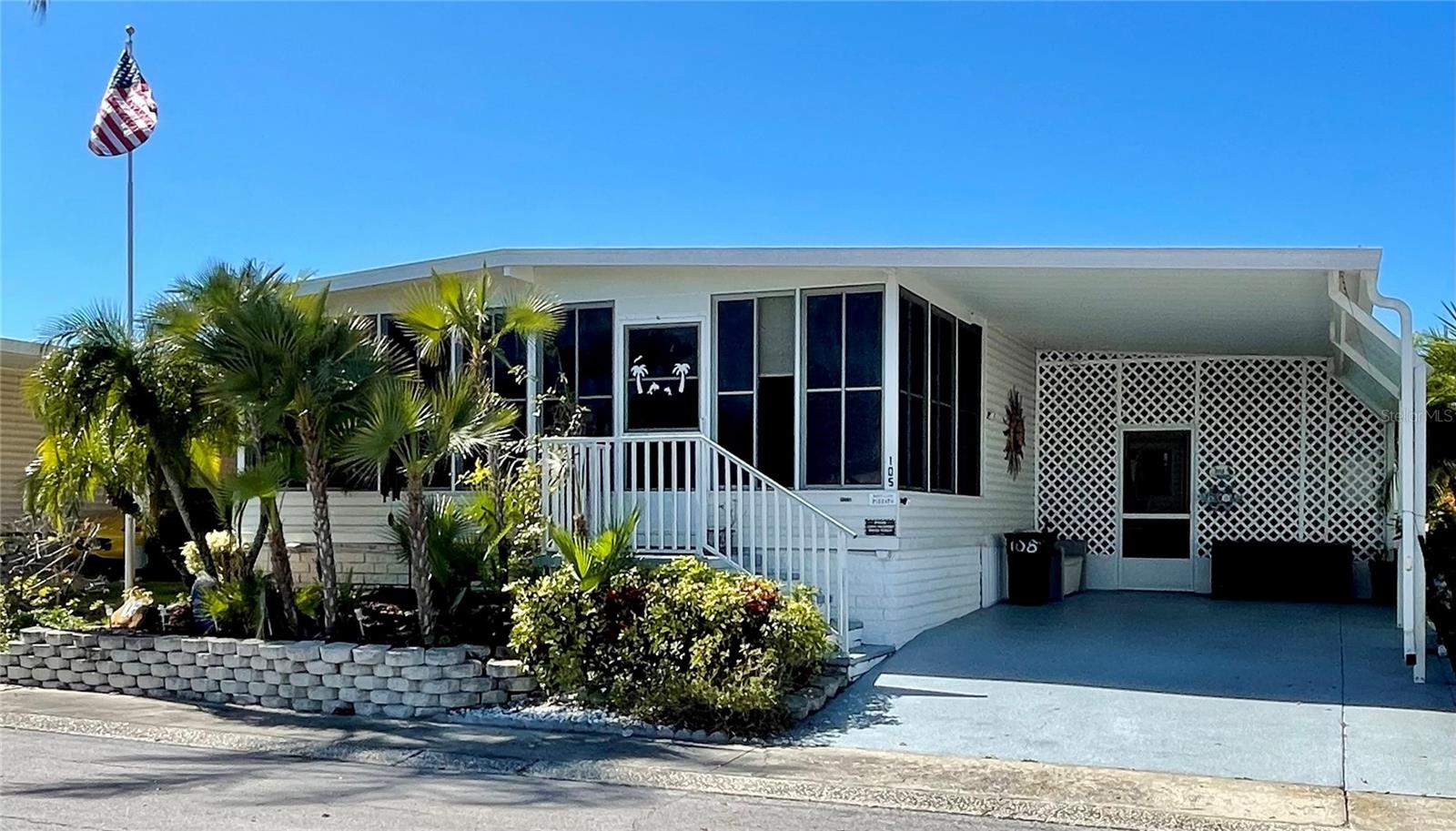 Image 2 of 31 For 105 Pinebark Drive