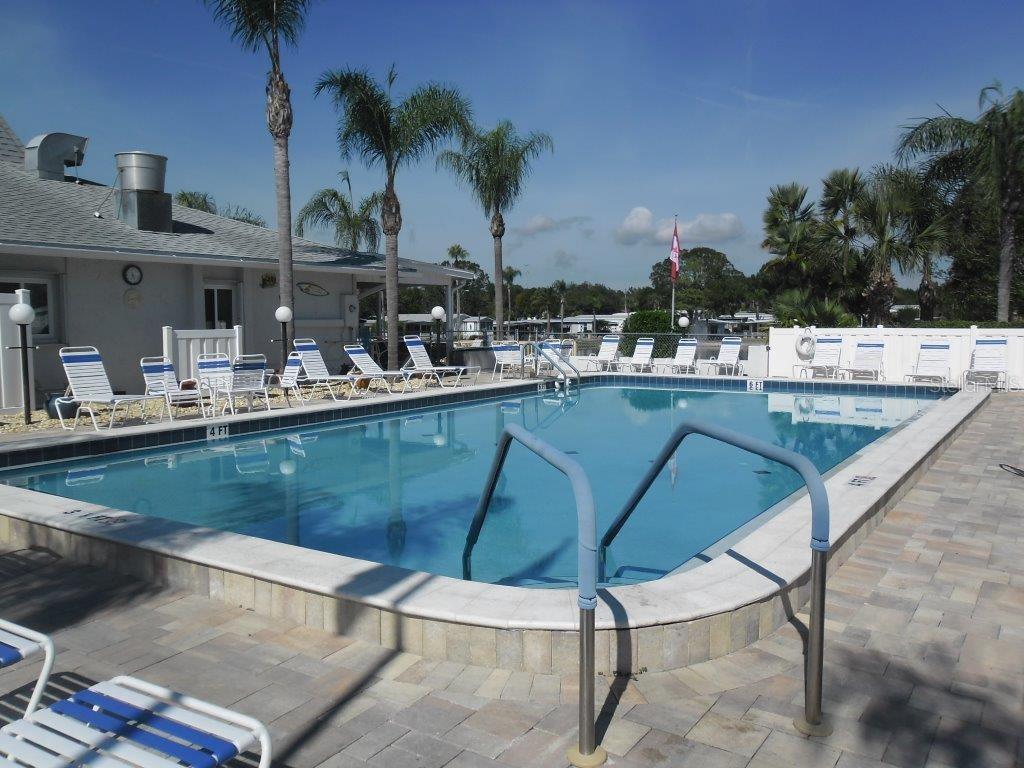 Image 26 of 31 For 105 Pinebark Drive