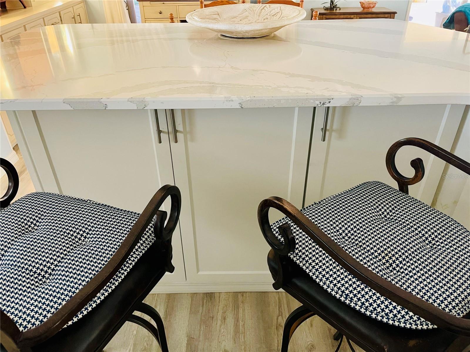 Image 5 of 31 For 105 Pinebark Drive