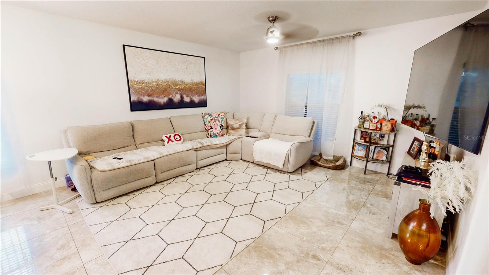 Image 2 of 16 For 1110 Seminole Sky Drive