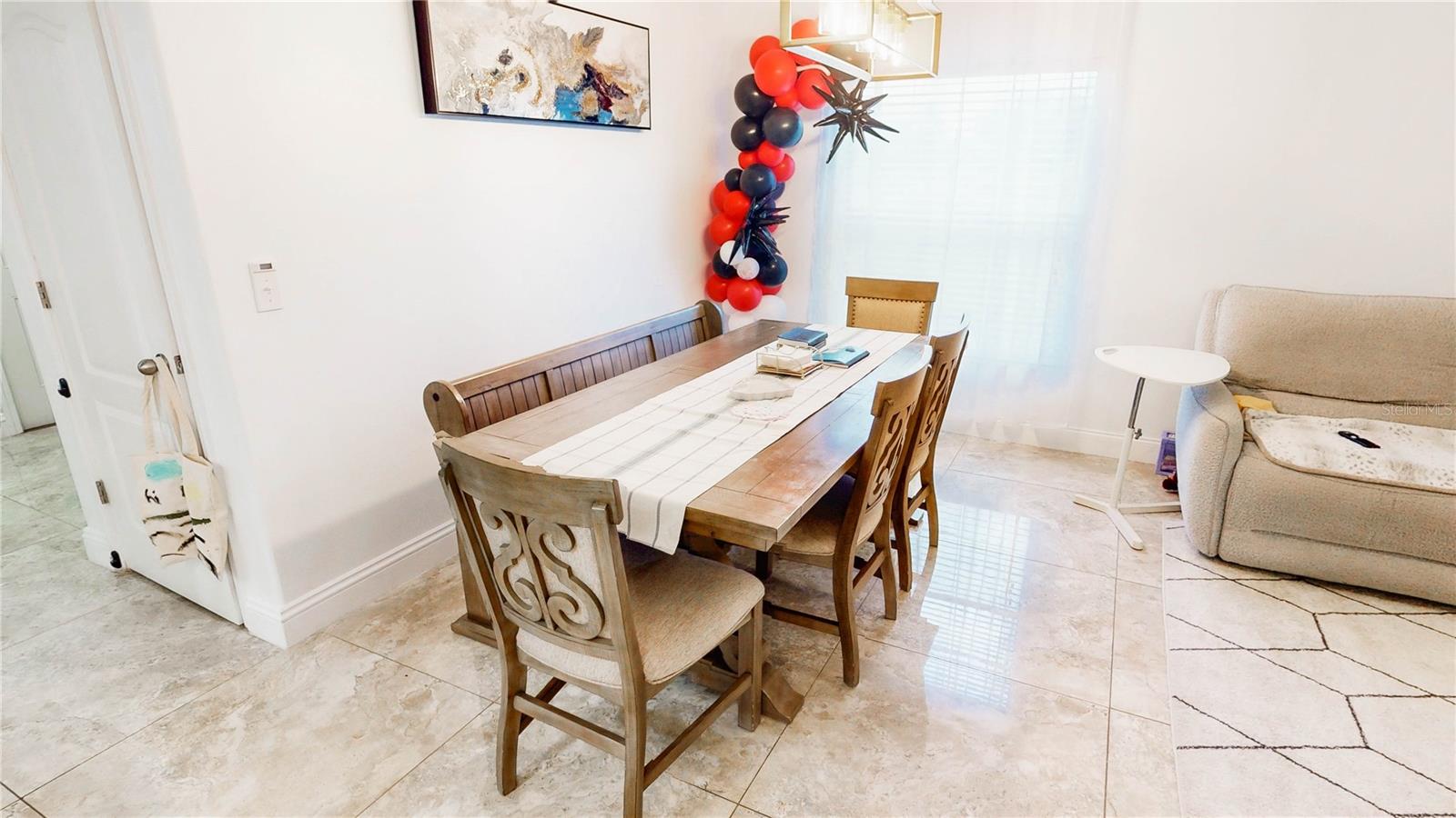 Image 3 of 16 For 1110 Seminole Sky Drive