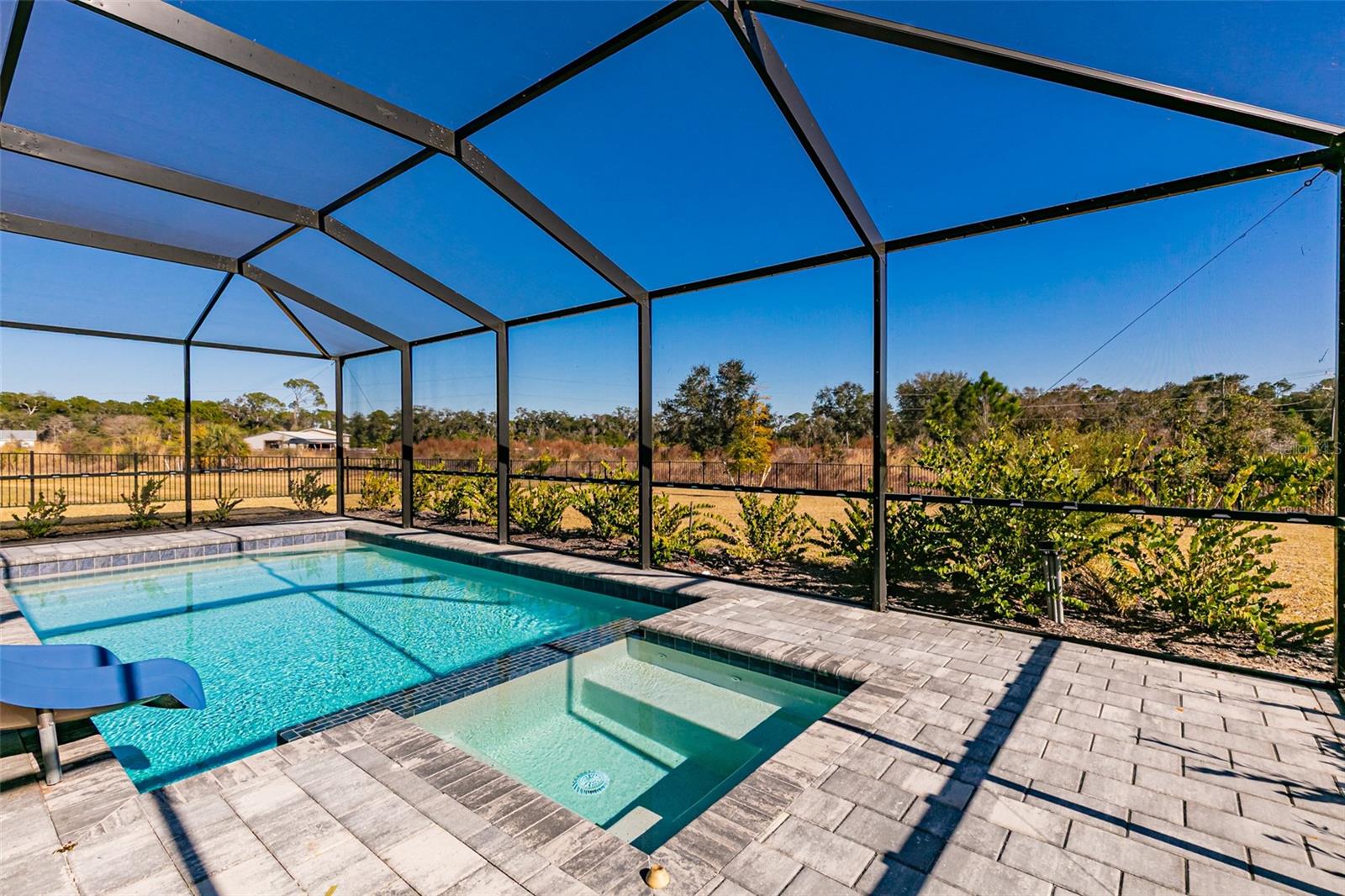 Image 3 of 53 For 17777 Saddleback Loop