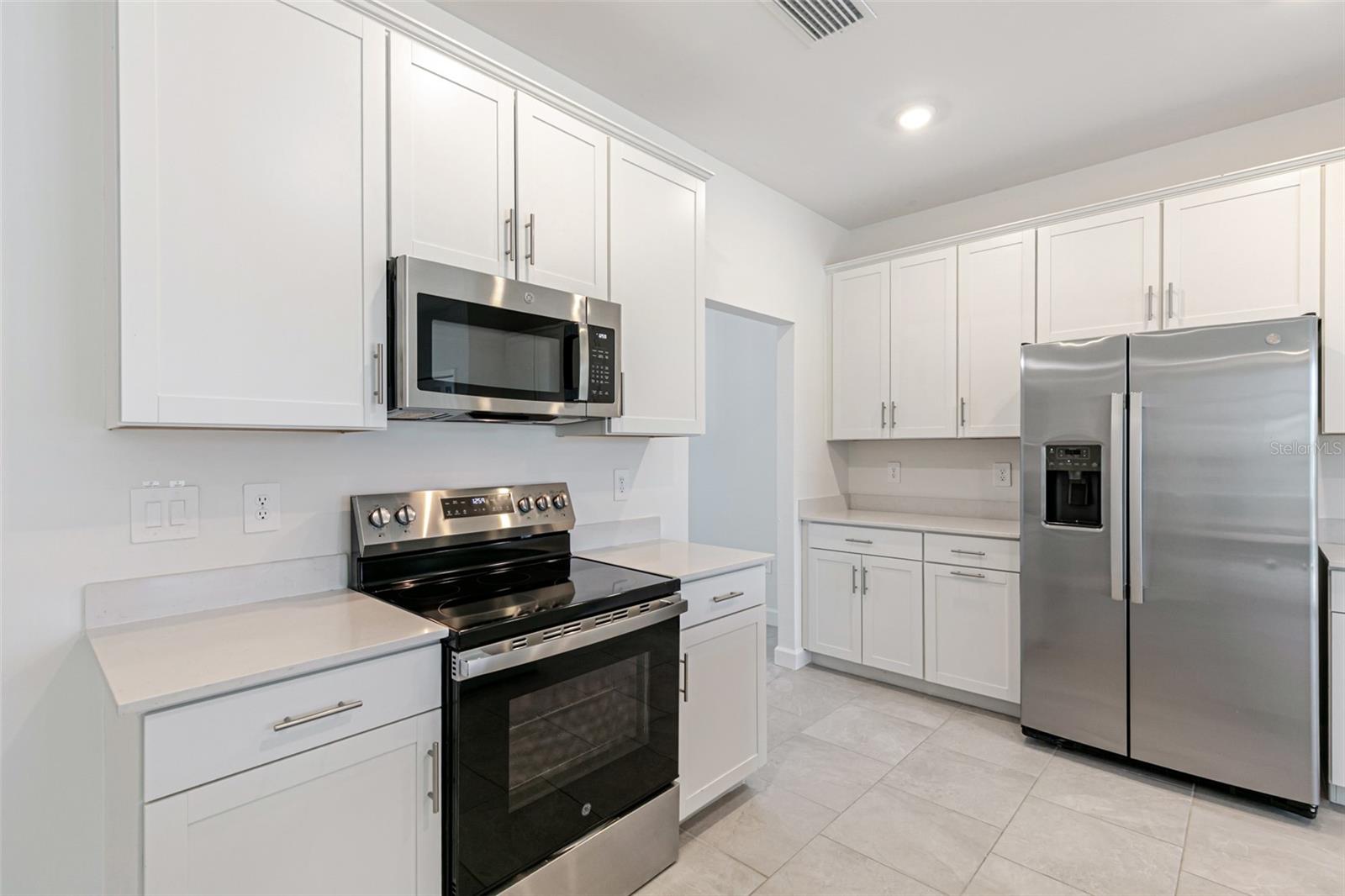 Image 9 of 53 For 17777 Saddleback Loop