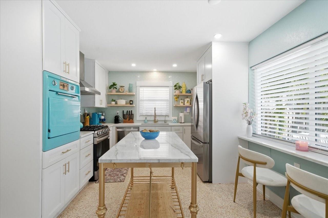 Image 18 of 75 For 937 Bruce Avenue