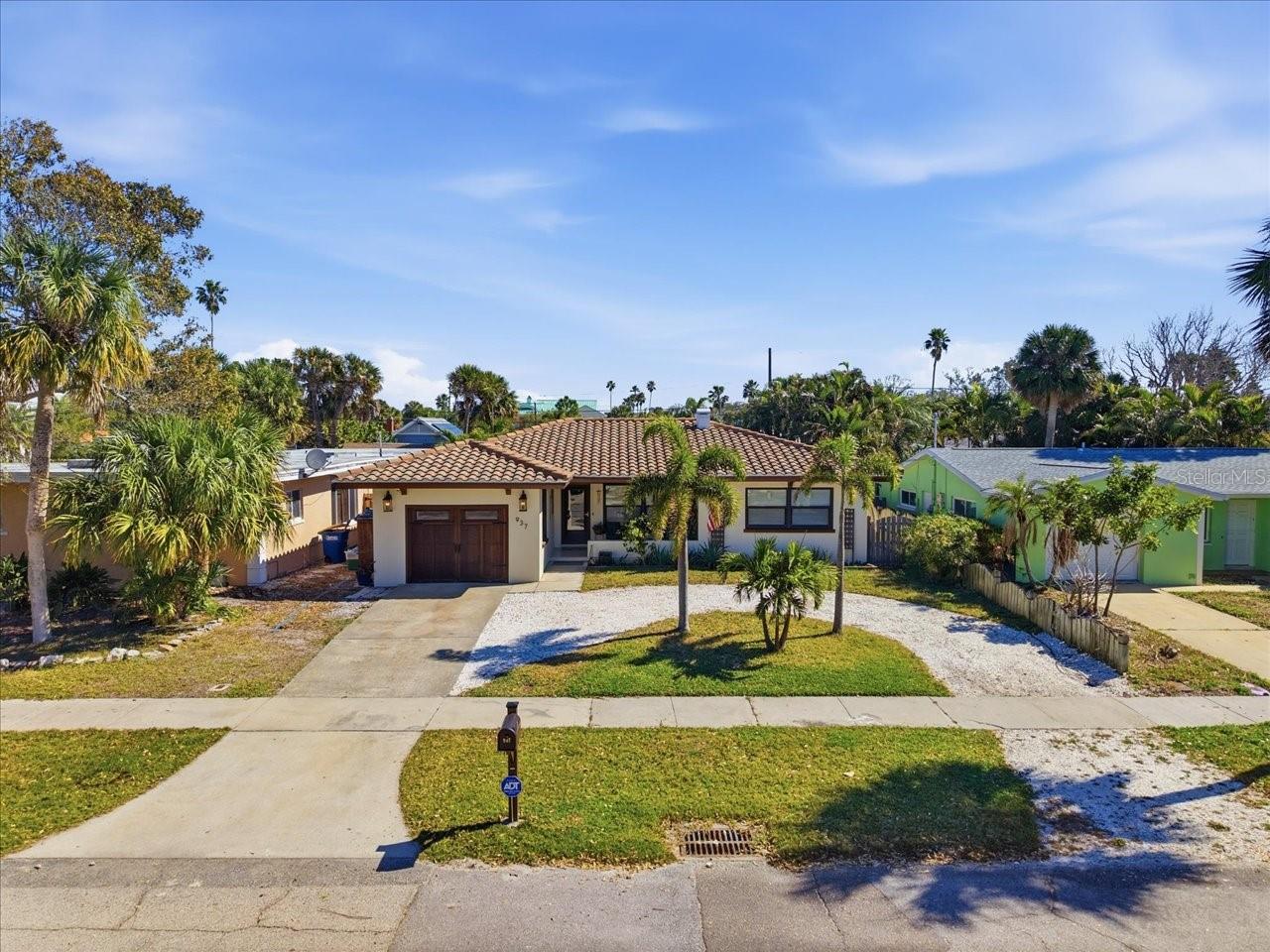 Image 2 of 75 For 937 Bruce Avenue