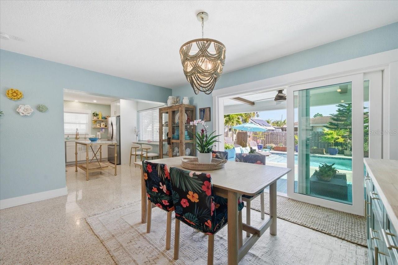 Image 30 of 75 For 937 Bruce Avenue