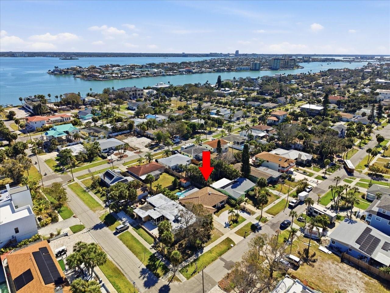 Image 65 of 75 For 937 Bruce Avenue