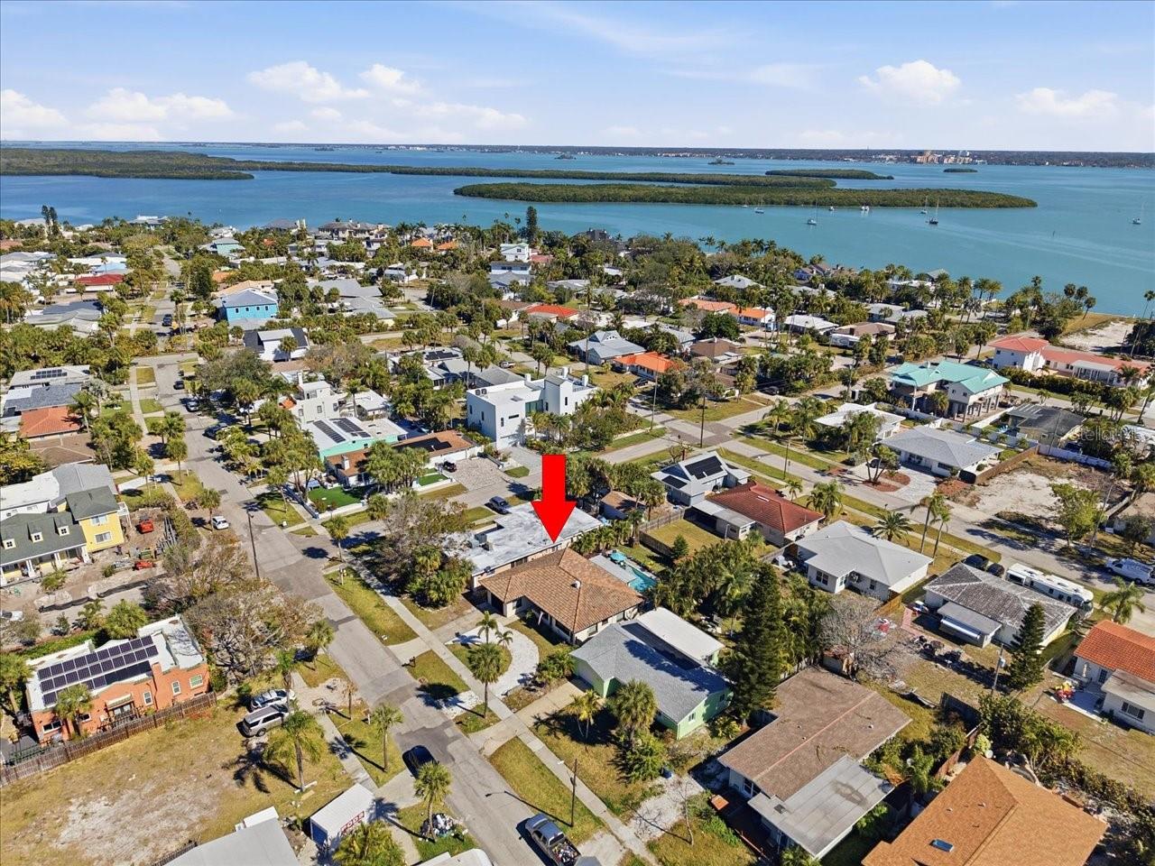 Image 69 of 75 For 937 Bruce Avenue