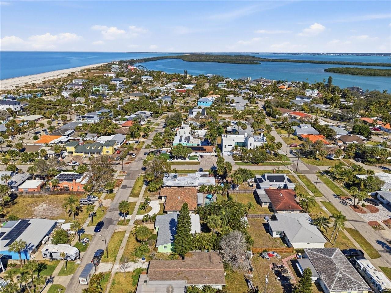 Image 70 of 75 For 937 Bruce Avenue