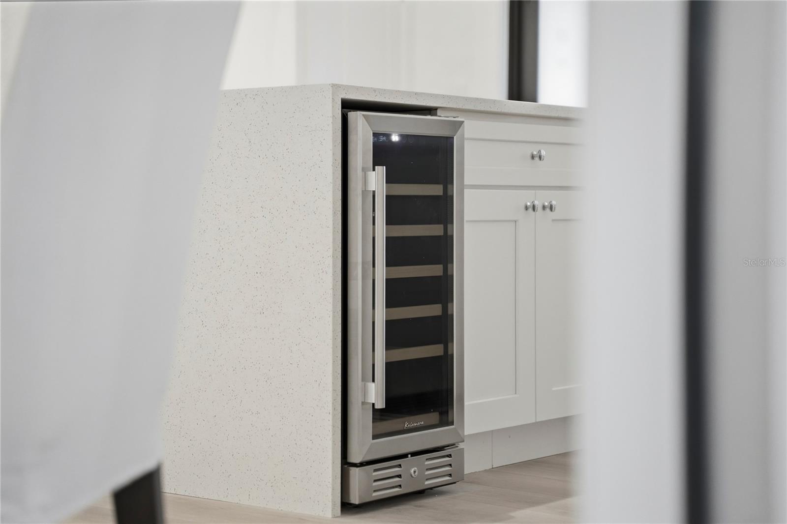 Listing photo id 36 for 2846 Pinellas Point Drive S