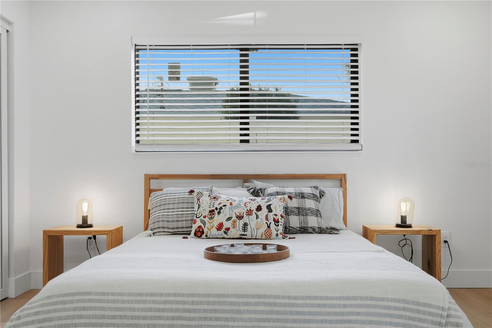 Listing photo id 41 for 2846 Pinellas Point Drive S