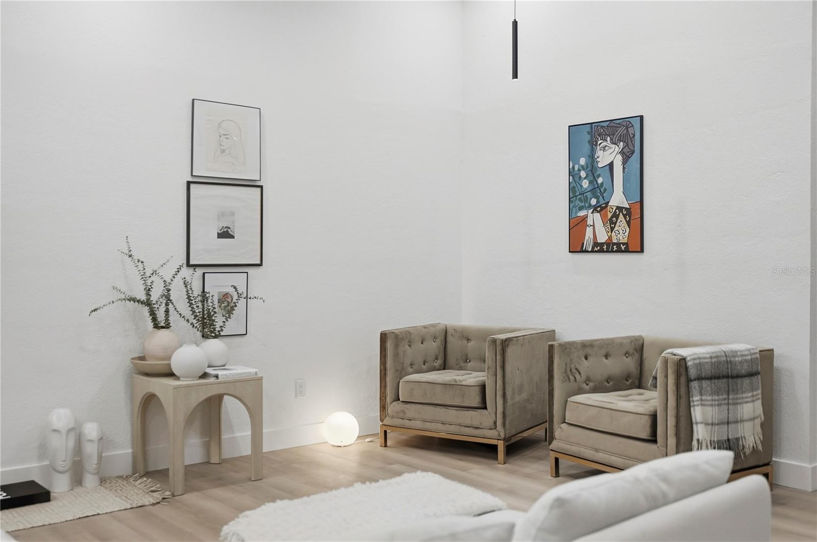 Listing photo id 61 for 2846 Pinellas Point Drive S