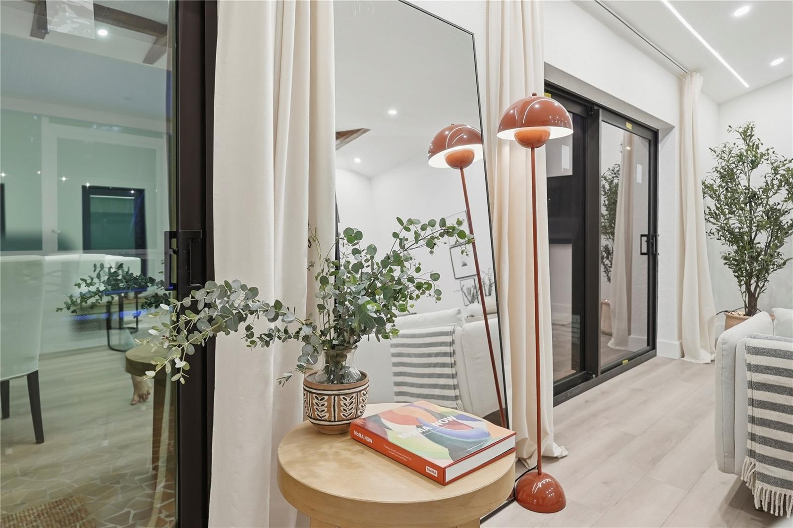 Listing photo id 65 for 2846 Pinellas Point Drive S