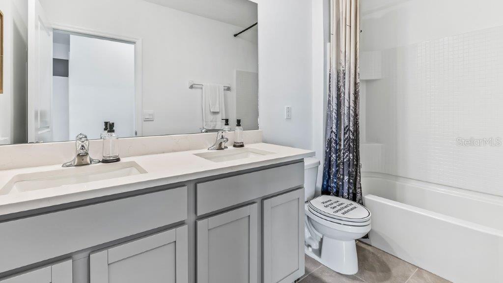 Image 7 of 11 For 17848 Acorn Drop Road