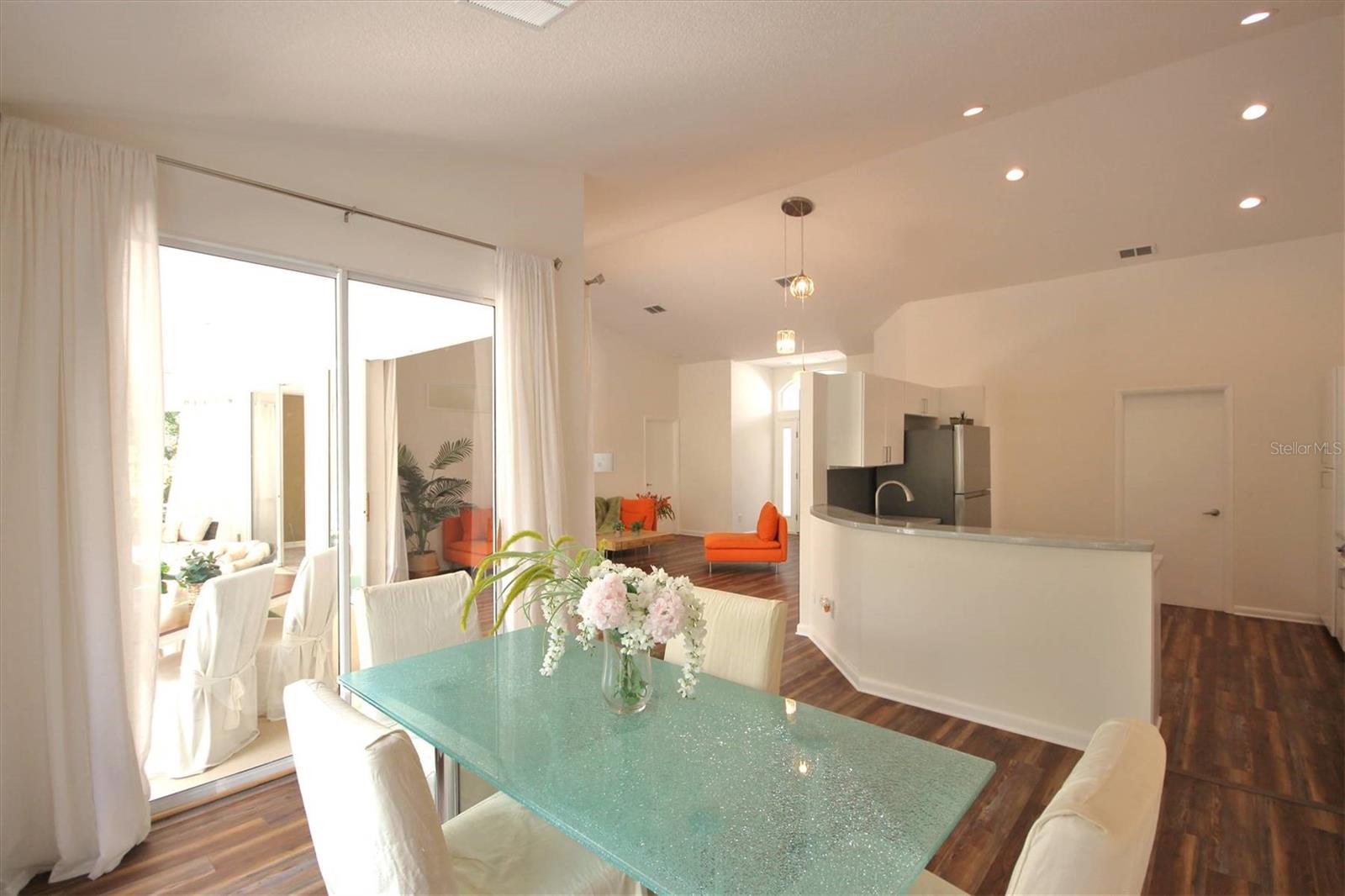 Image 35 of 61 For 14 Carnation Court