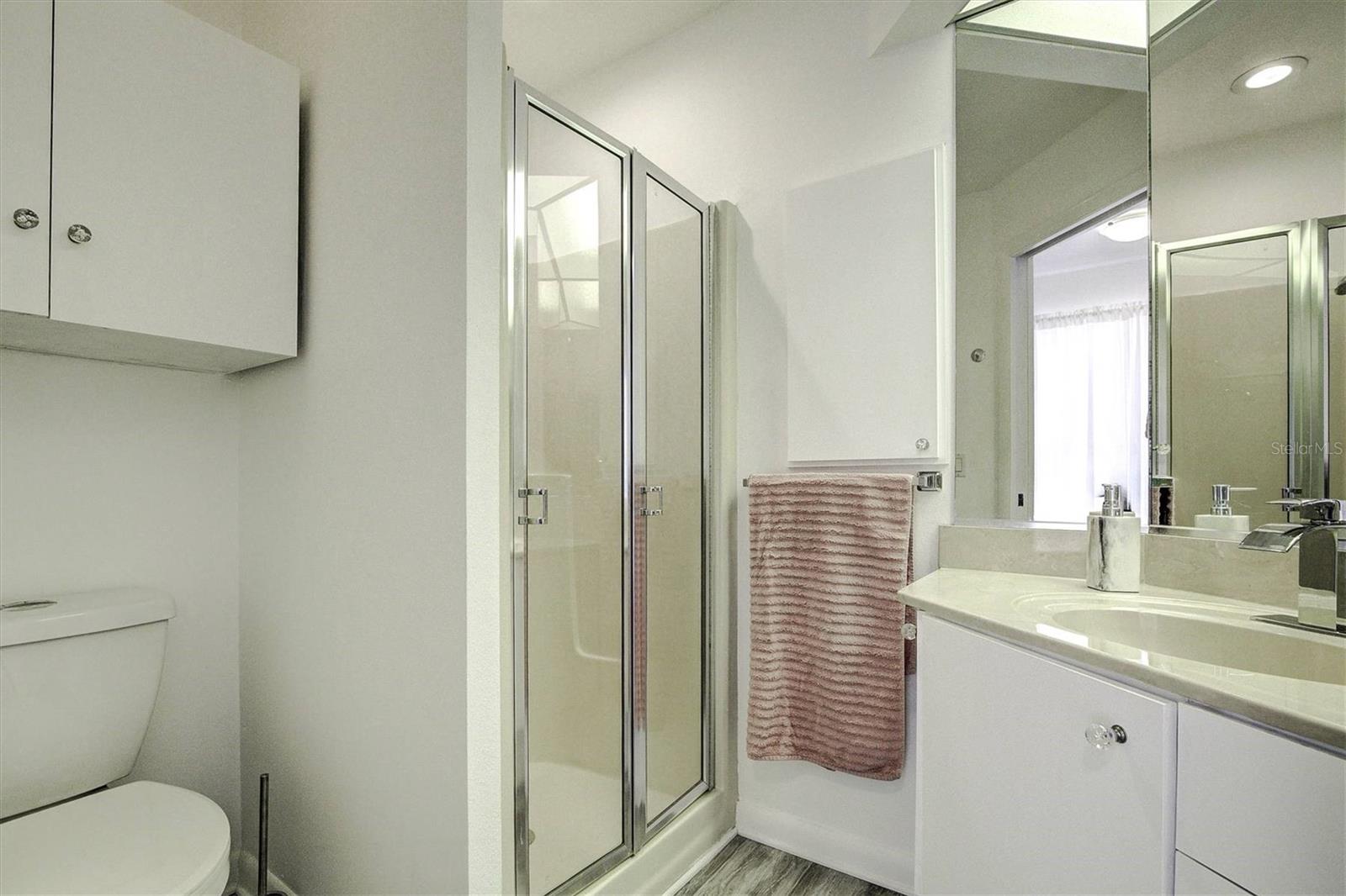 Image 43 of 61 For 14 Carnation Court