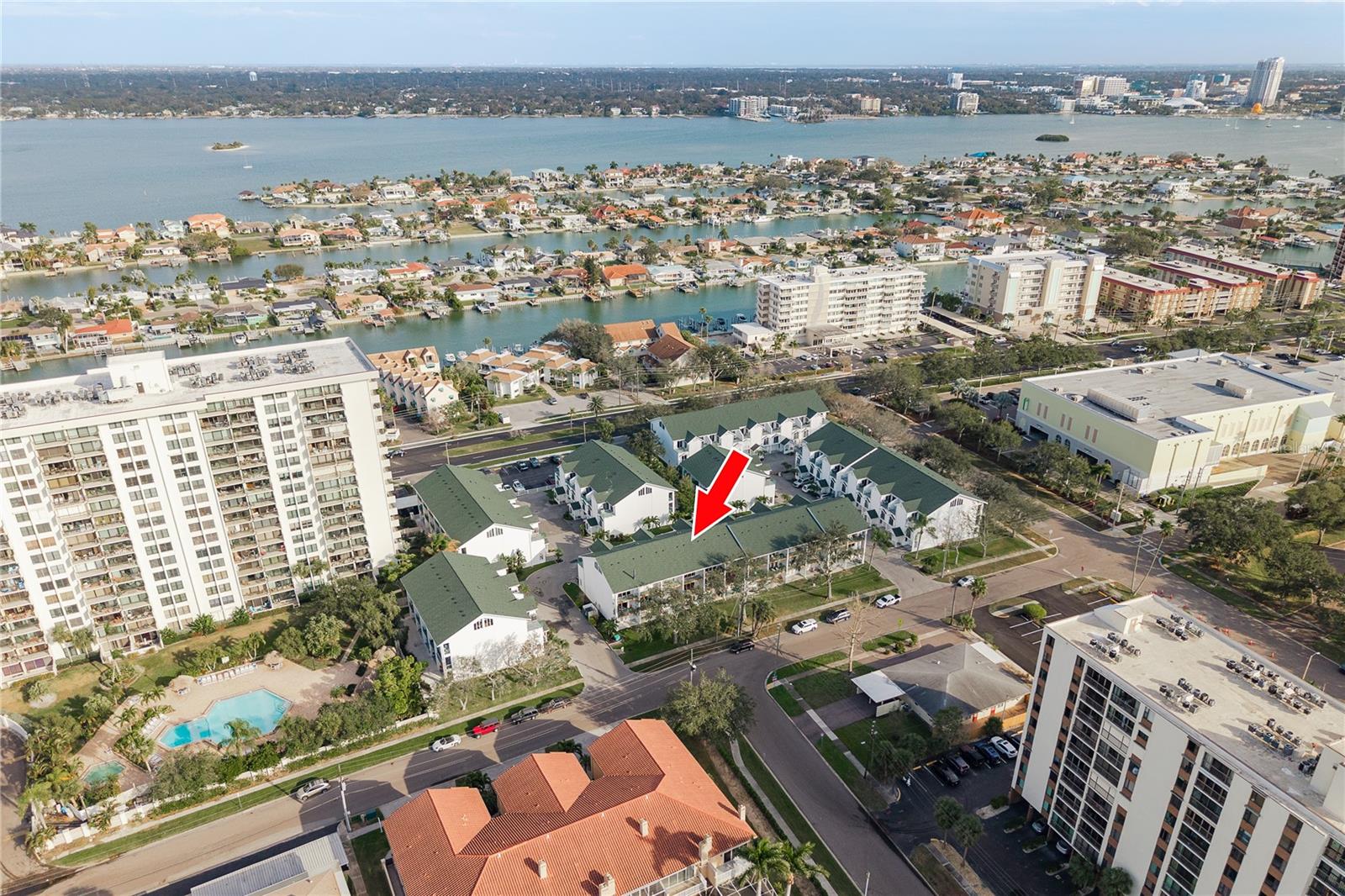 Image 47 of 56 For 320 Island Way 209