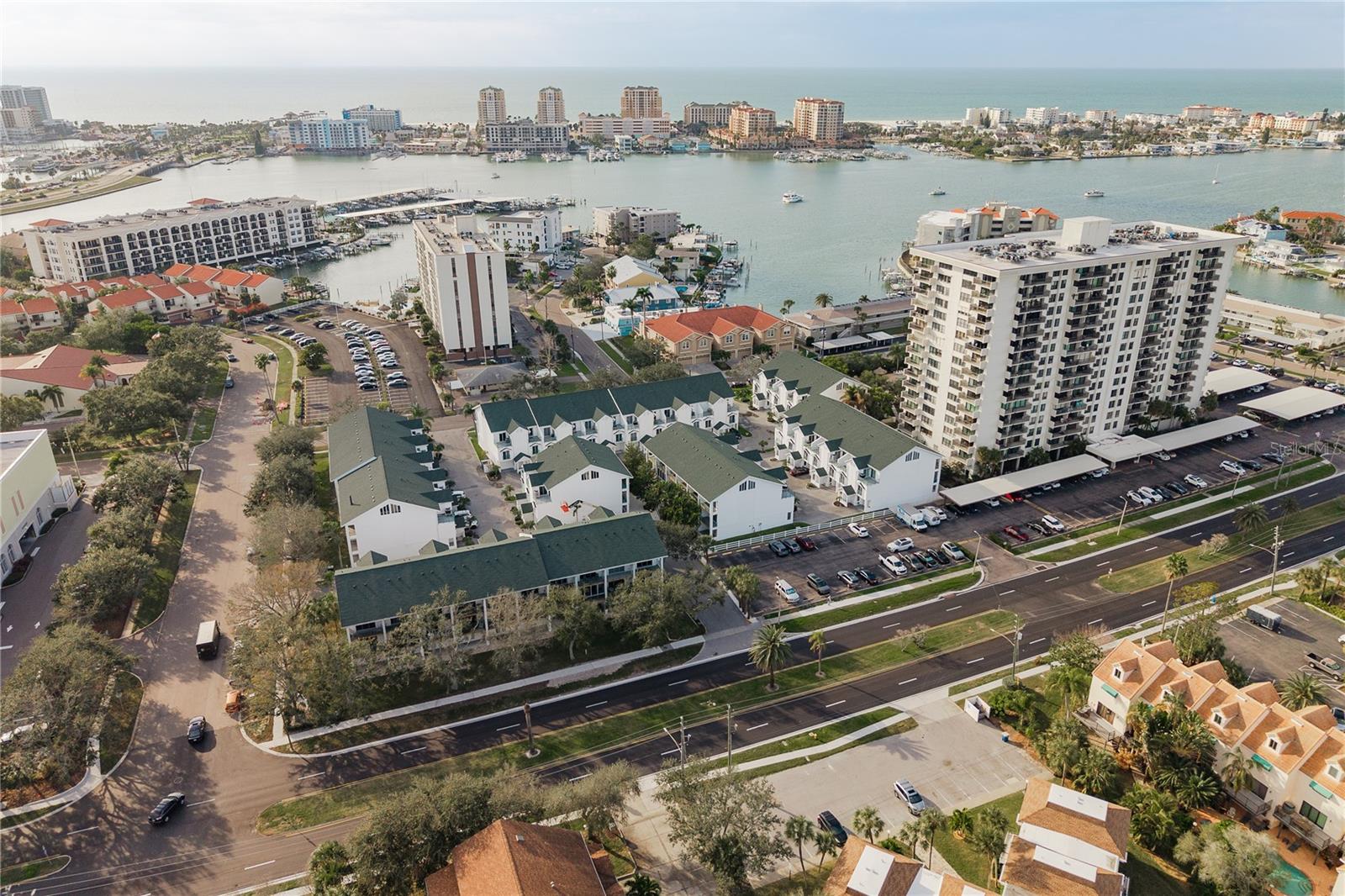 Image 48 of 56 For 320 Island Way 209