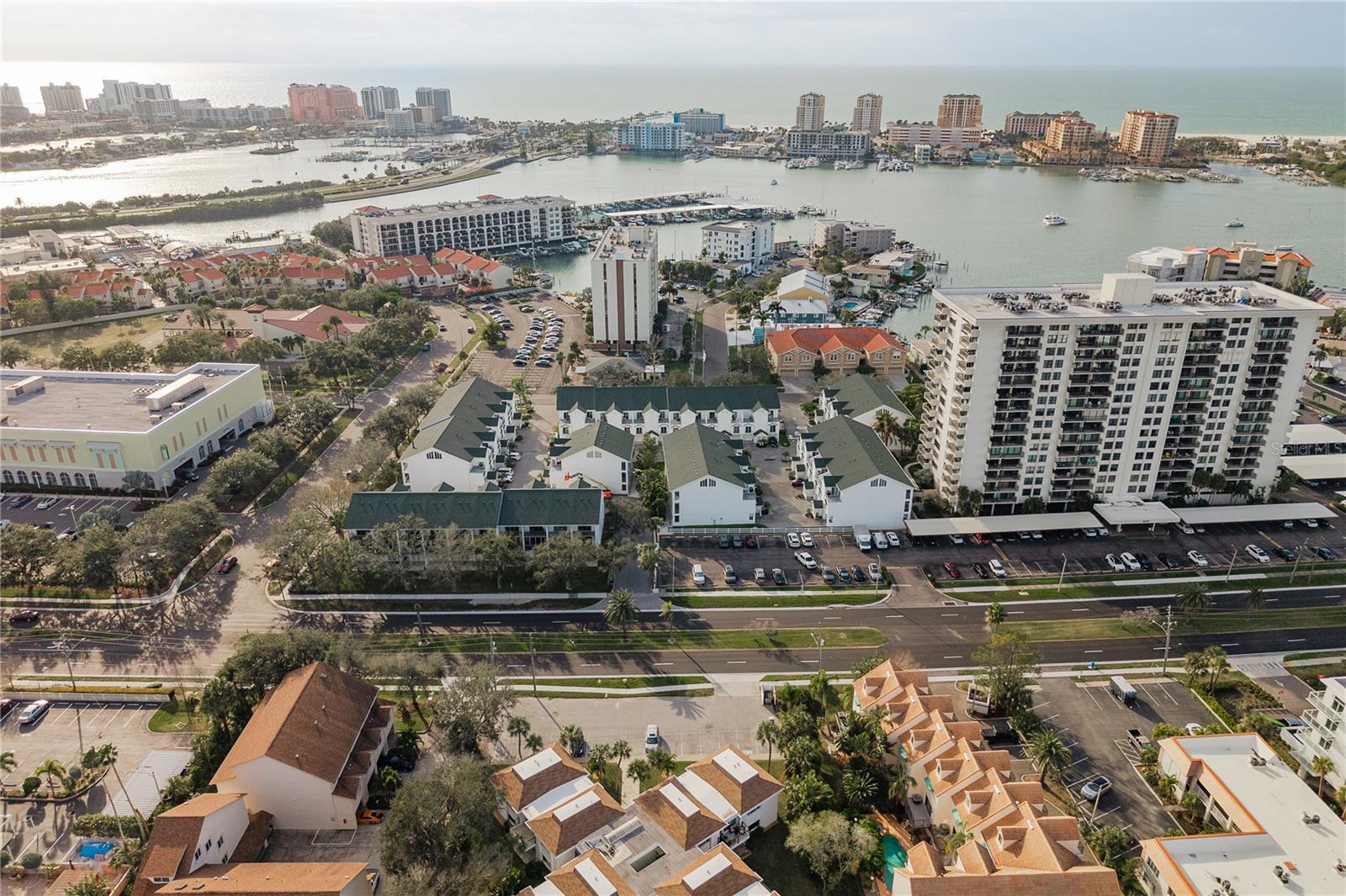 Image 49 of 56 For 320 Island Way 209