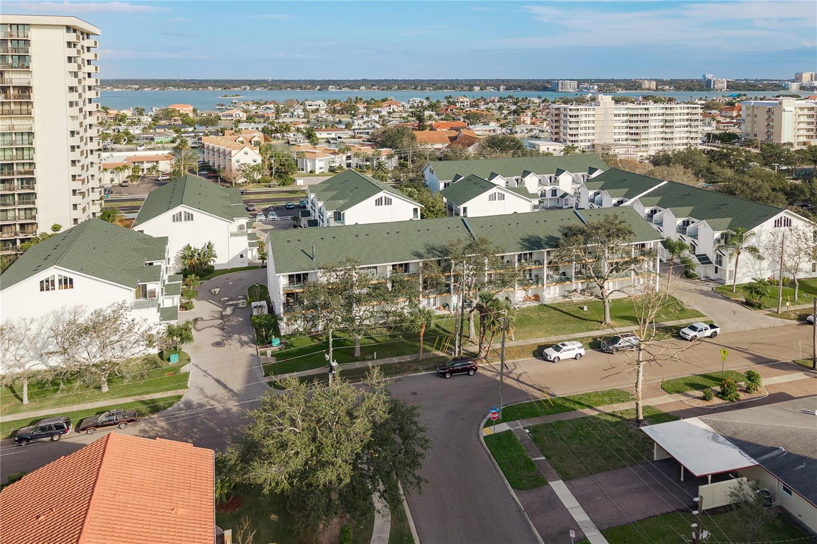 Image 51 of 56 For 320 Island Way 209