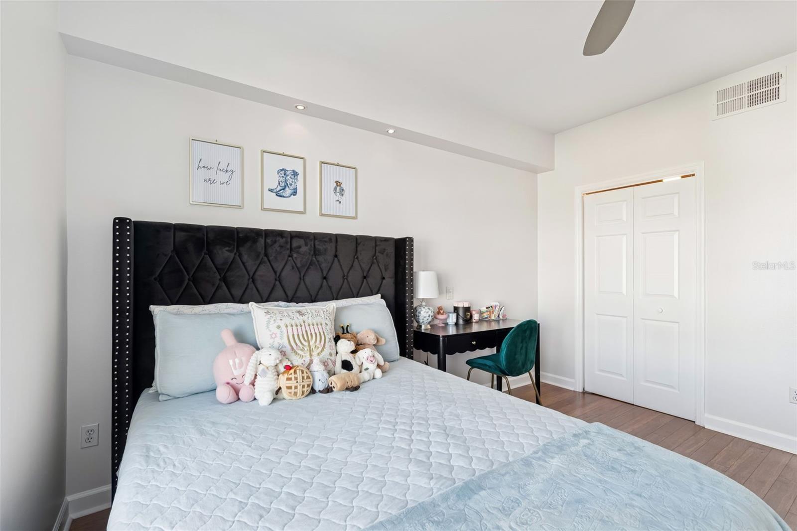 Image 22 of 69 For 345 Bayshore Boulevard 906