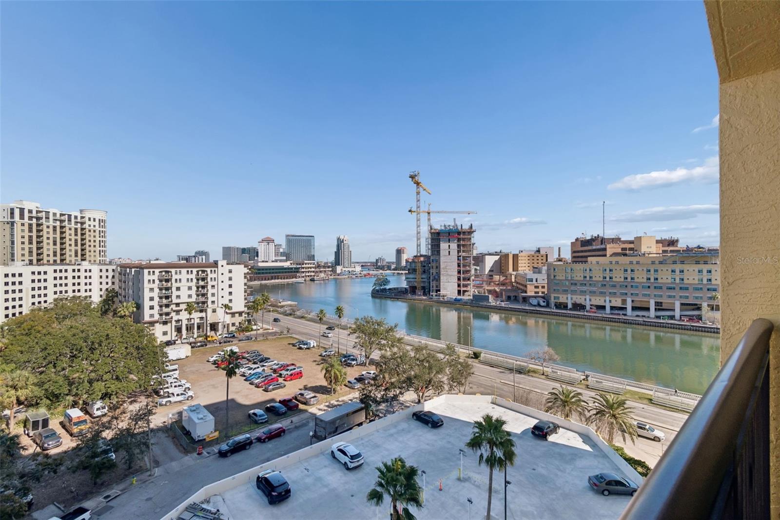 Image 39 of 69 For 345 Bayshore Boulevard 906