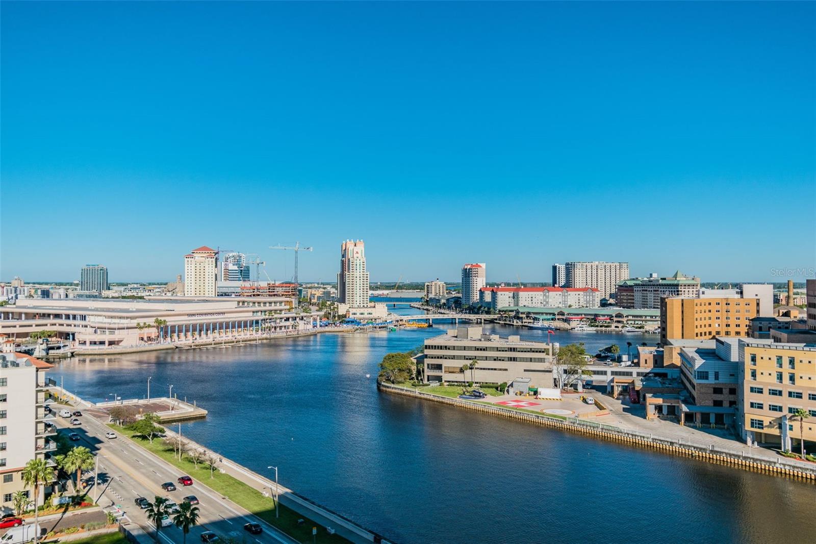 Image 4 of 69 For 345 Bayshore Boulevard 906