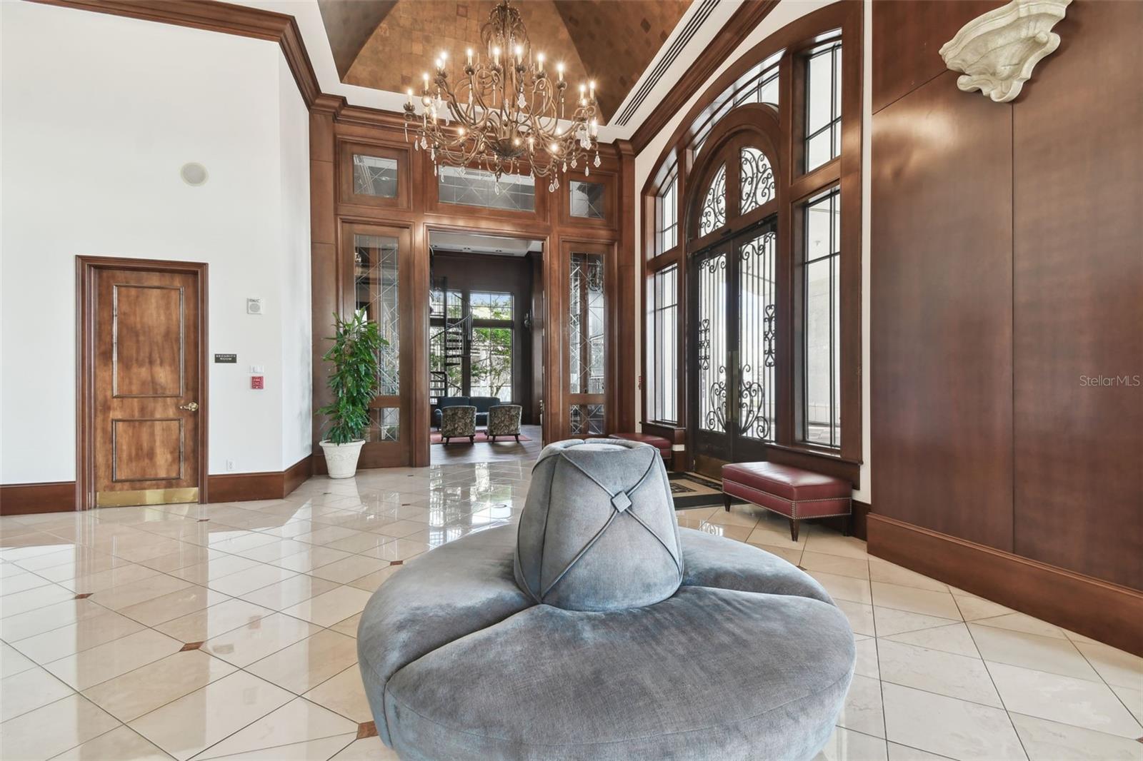 Image 51 of 69 For 345 Bayshore Boulevard 906