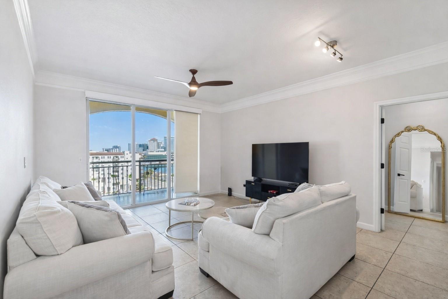 Image 8 of 69 For 345 Bayshore Boulevard 906