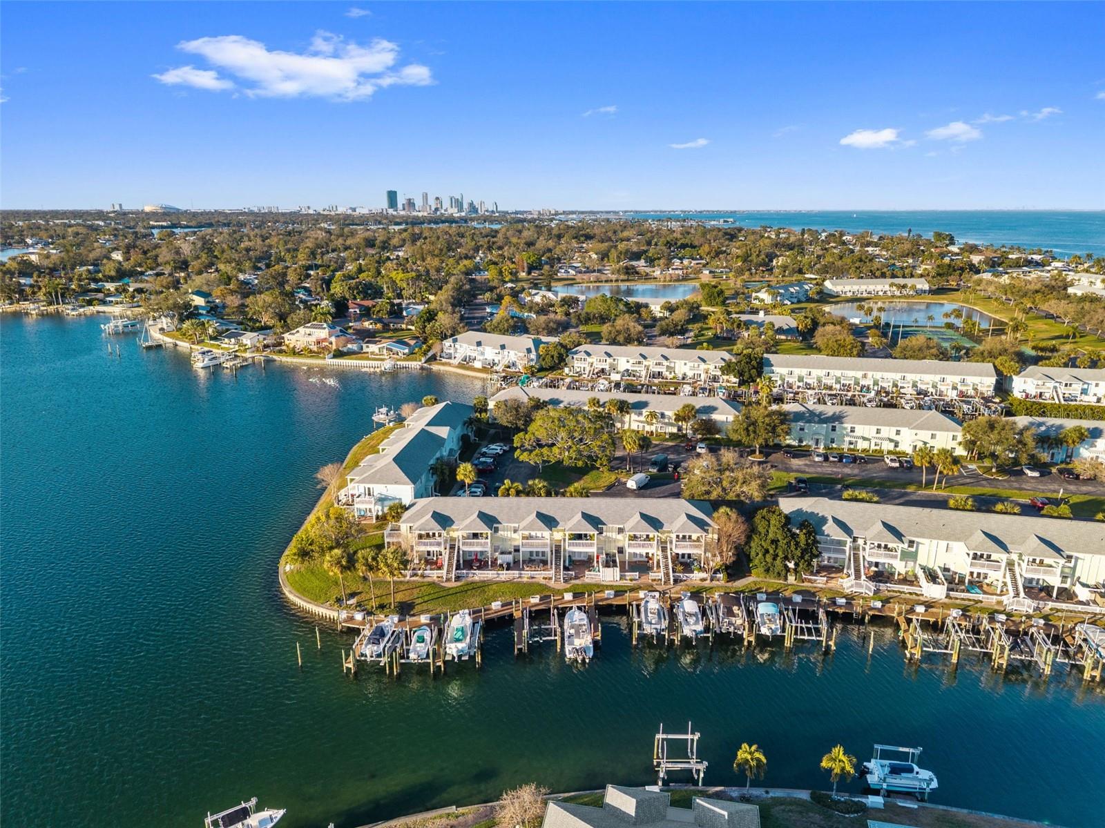 Image 33 of 43 For 5011 Starfish Drive Se D