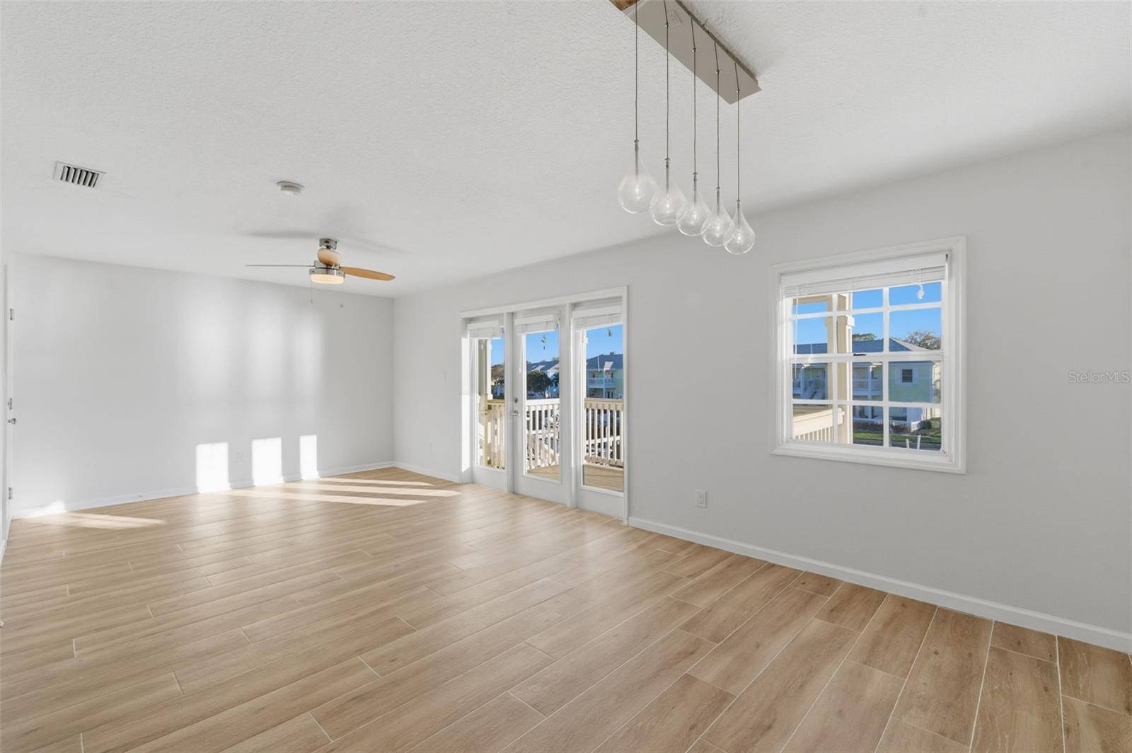 Image 8 of 43 For 5011 Starfish Drive Se D