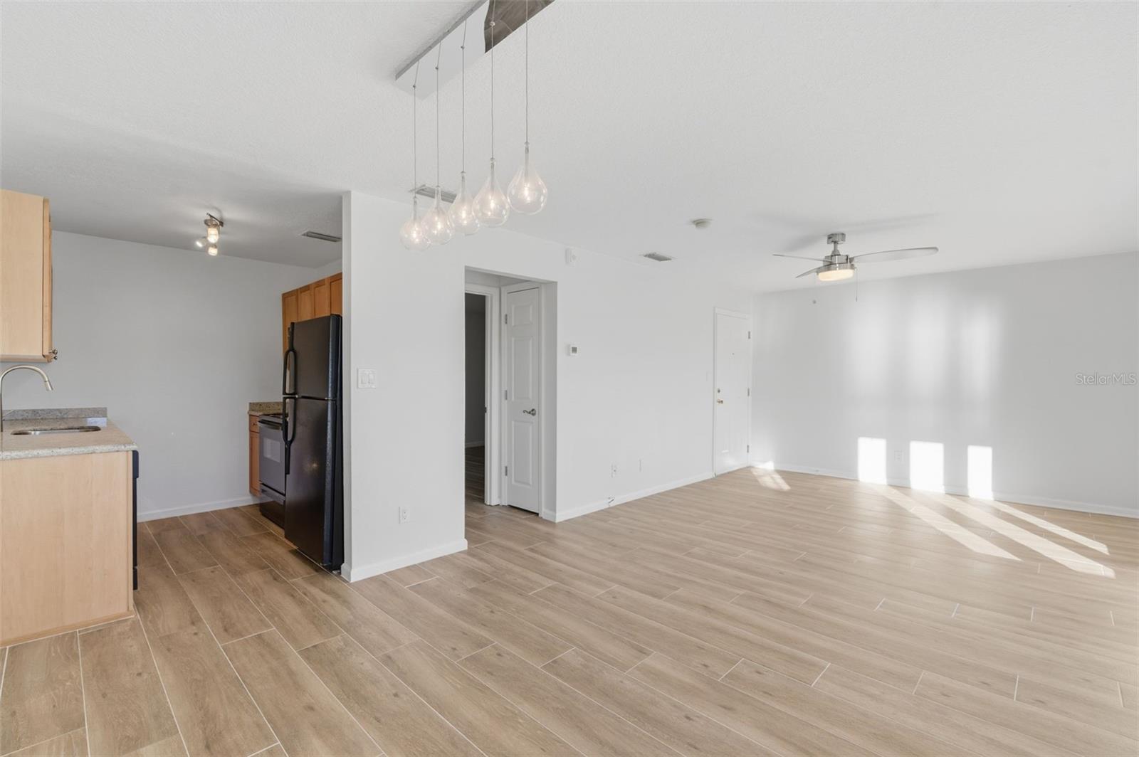 Image 9 of 43 For 5011 Starfish Drive Se D