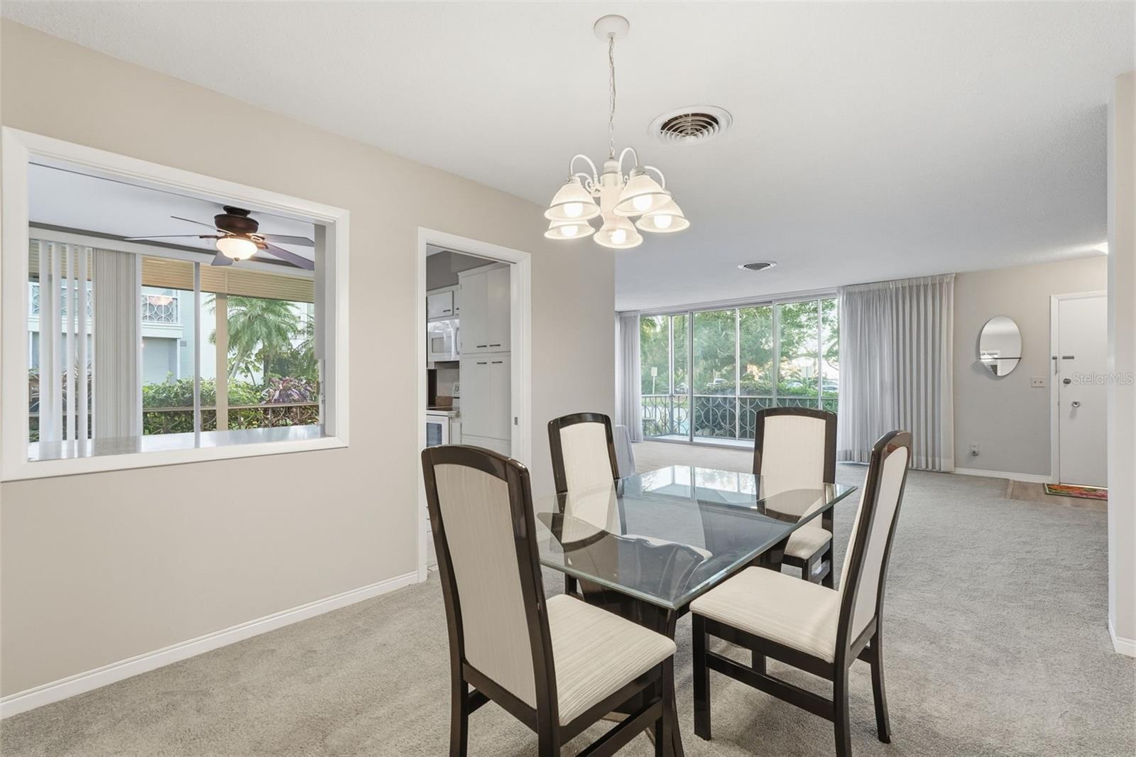 Image 14 of 37 For 1000 Shore Drive Ne 2