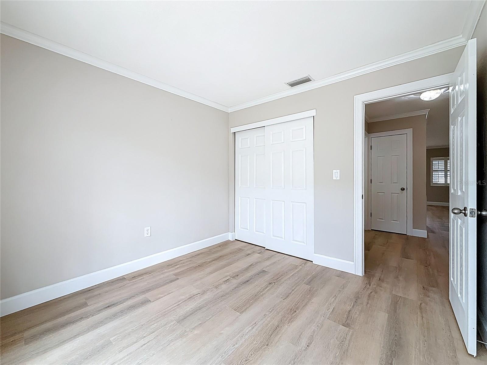 Image 23 of 46 For 6747 Cape Hatteras Way Ne 4