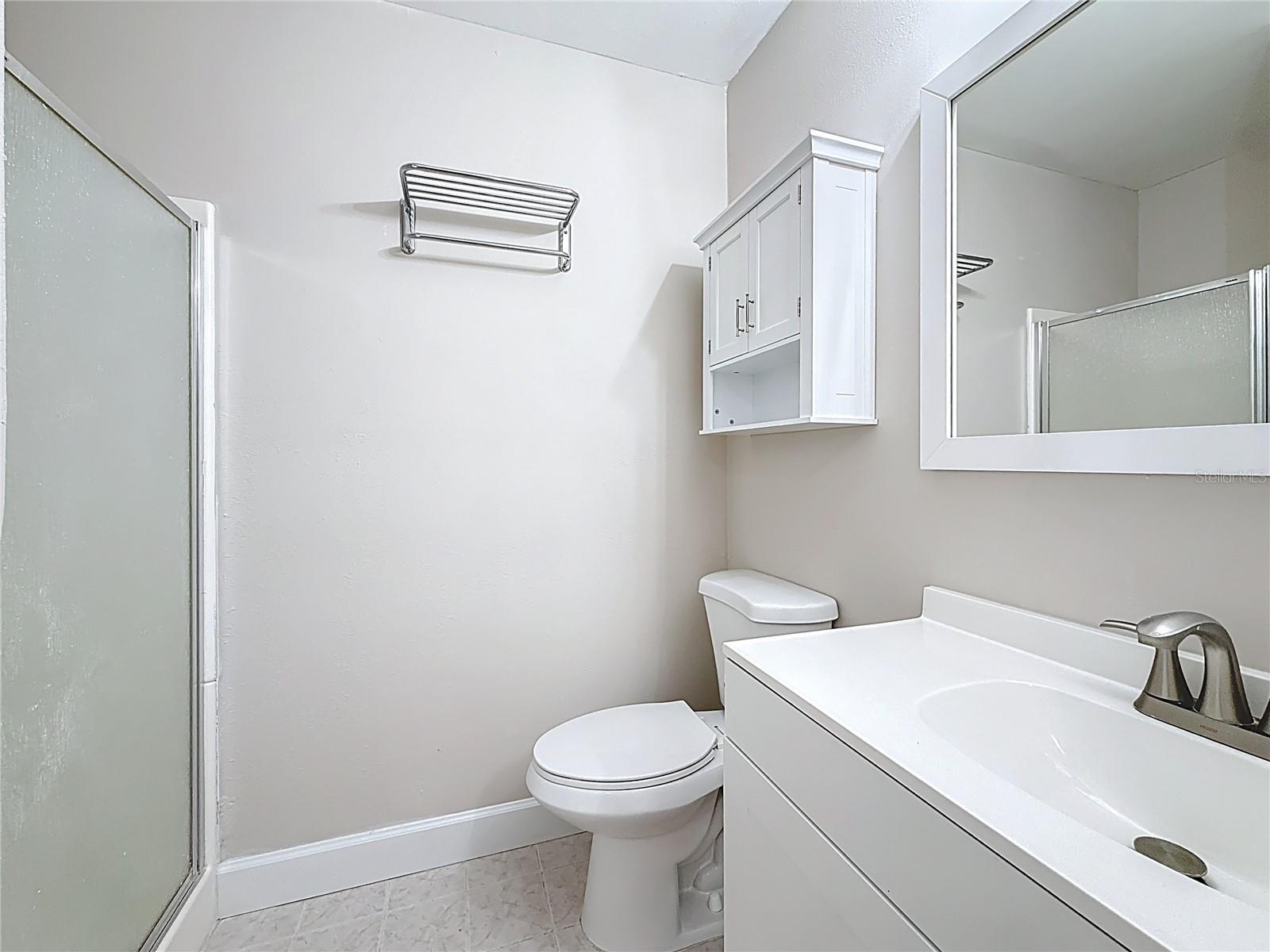 Image 27 of 46 For 6747 Cape Hatteras Way Ne 4