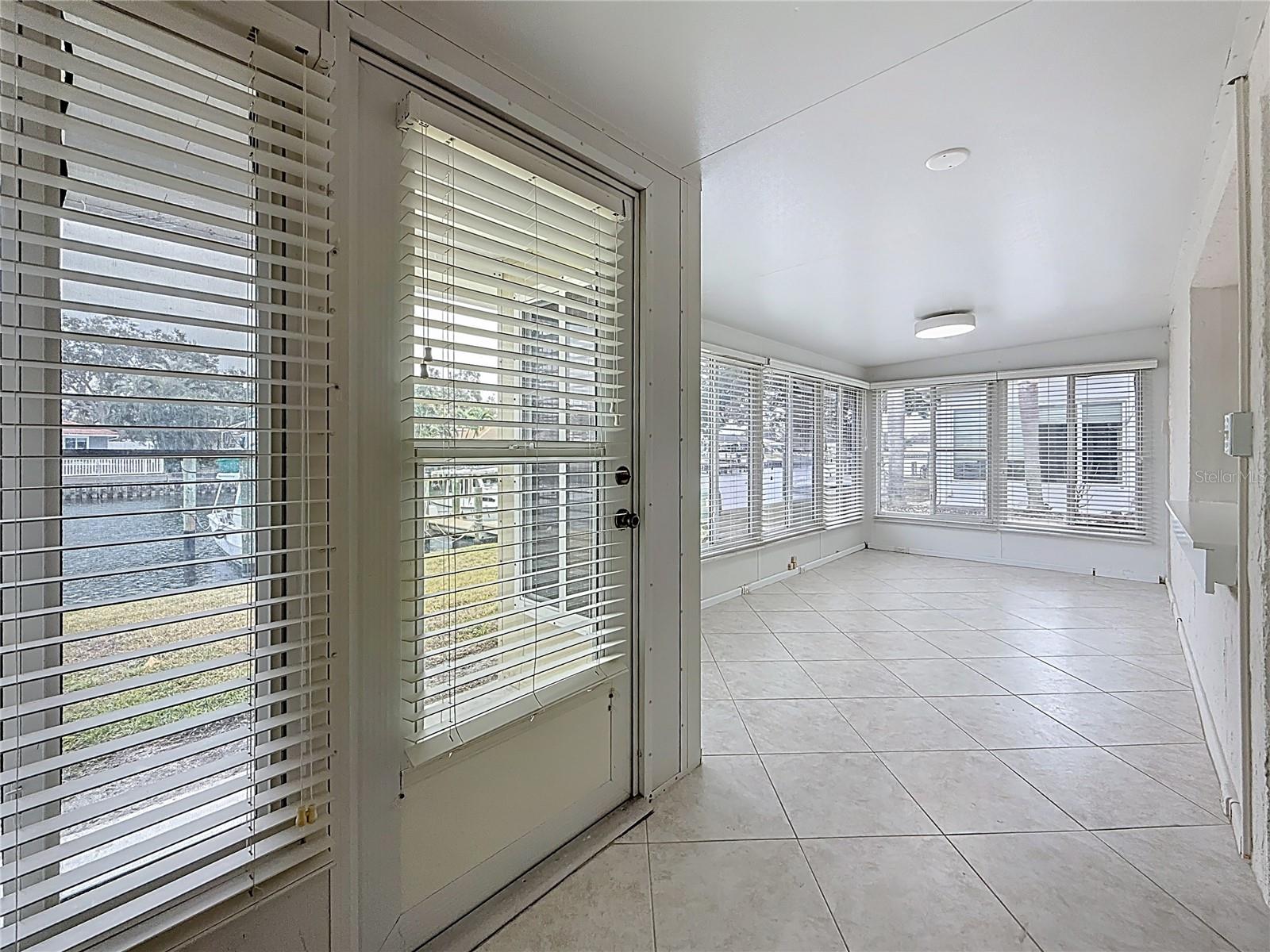 Image 30 of 46 For 6747 Cape Hatteras Way Ne 4