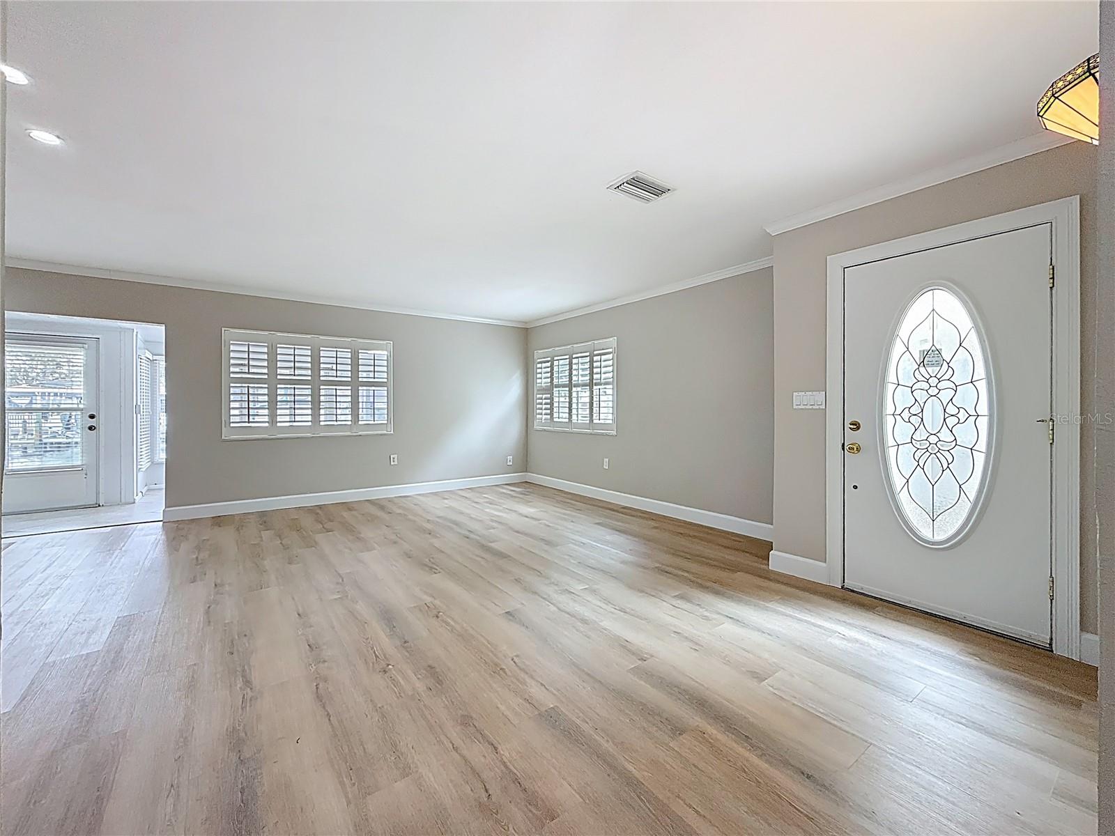 Image 4 of 46 For 6747 Cape Hatteras Way Ne 4