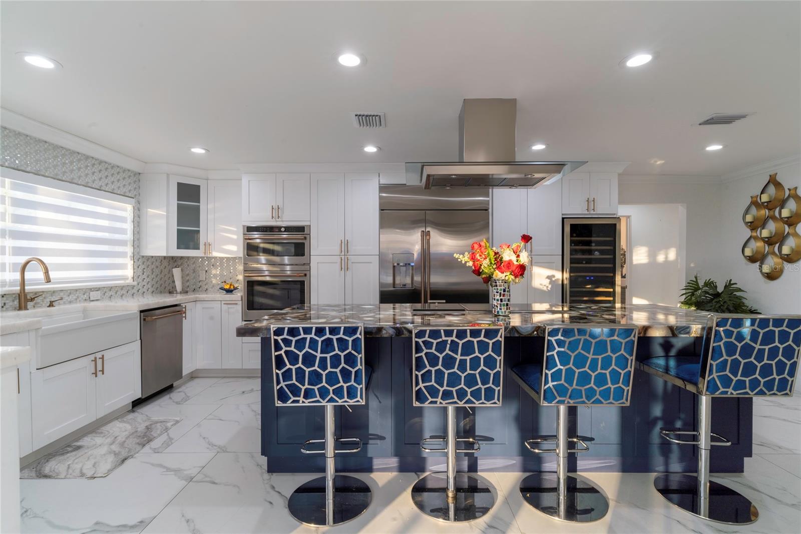 Image 10 of 24 For 320 Harbor Passage