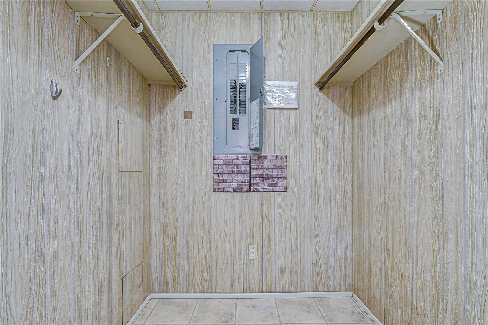 Image 27 of 50 For Address Not Provided