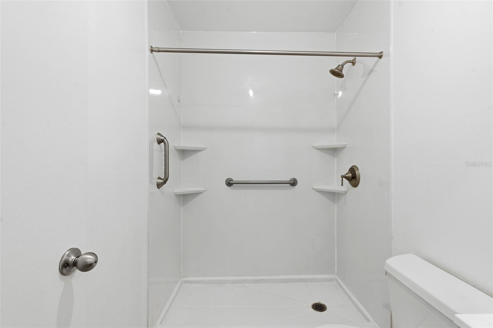 Image 20 of 33 For 24862 Us Highway 19 N 3603