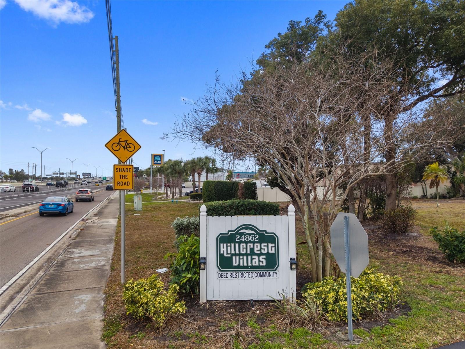 Image 31 of 33 For 24862 Us Highway 19 N 3603