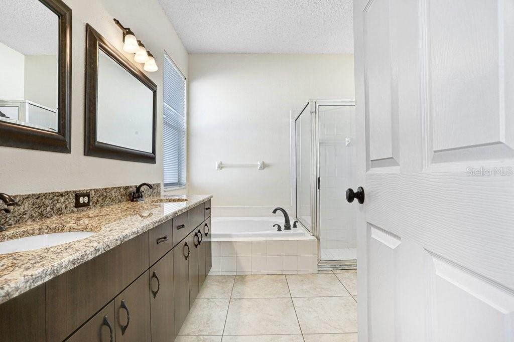 Image 15 of 34 For 8924 Metheny Circle