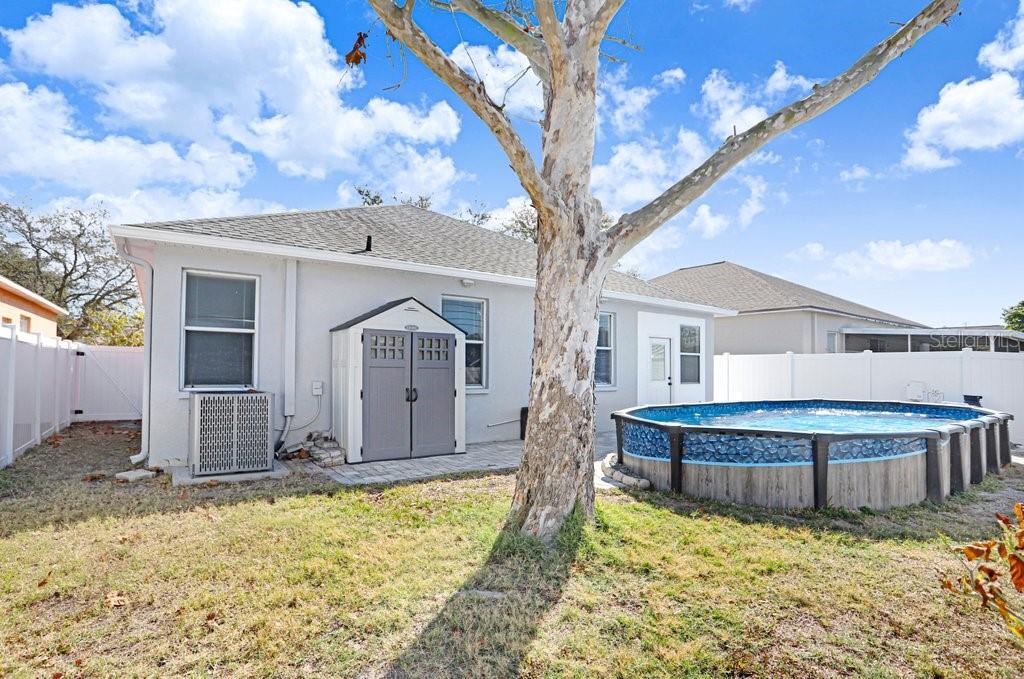 Image 27 of 34 For 8924 Metheny Circle